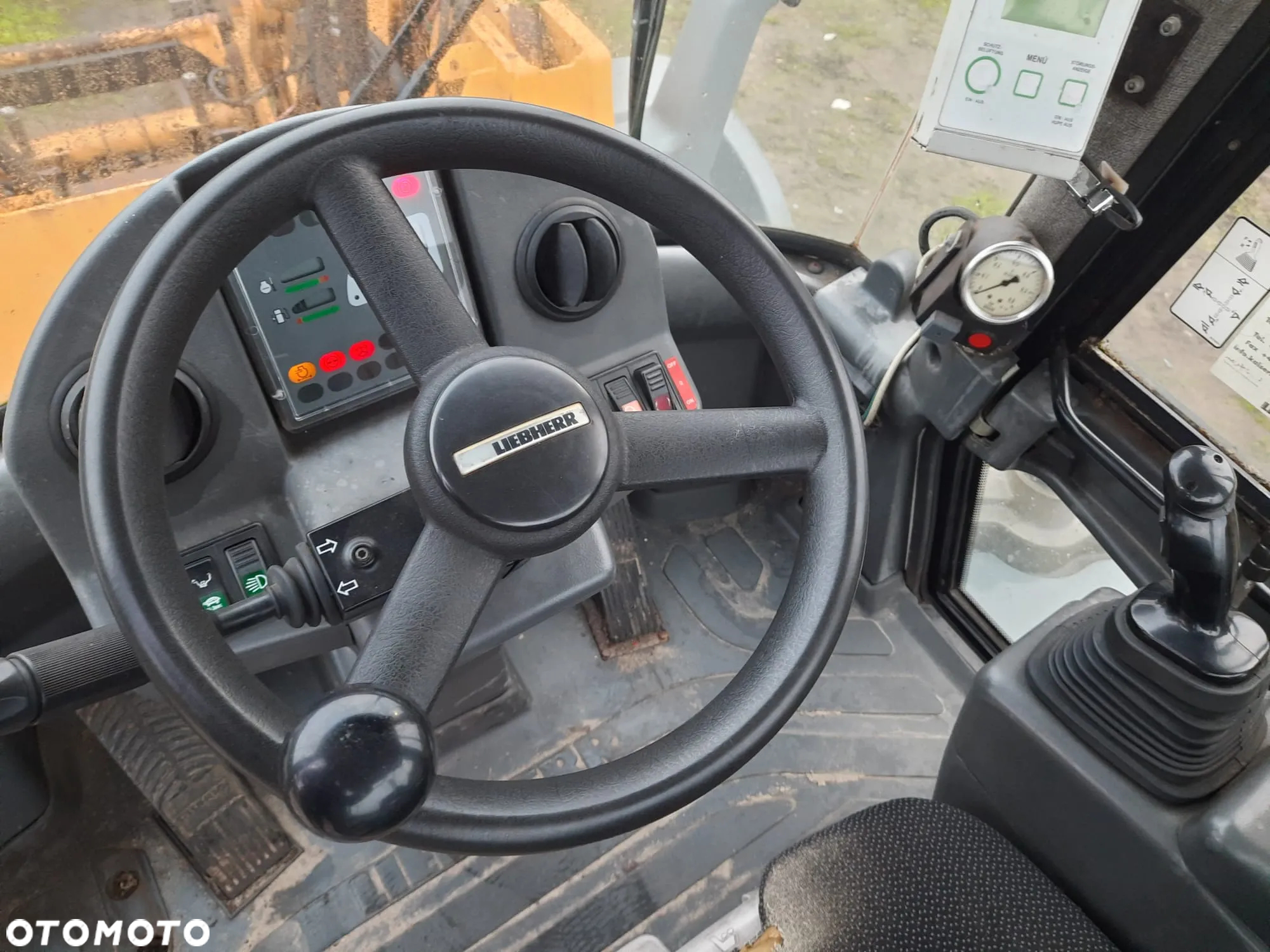 Liebherr 538 (2006r) 550 554 L 542 - 6