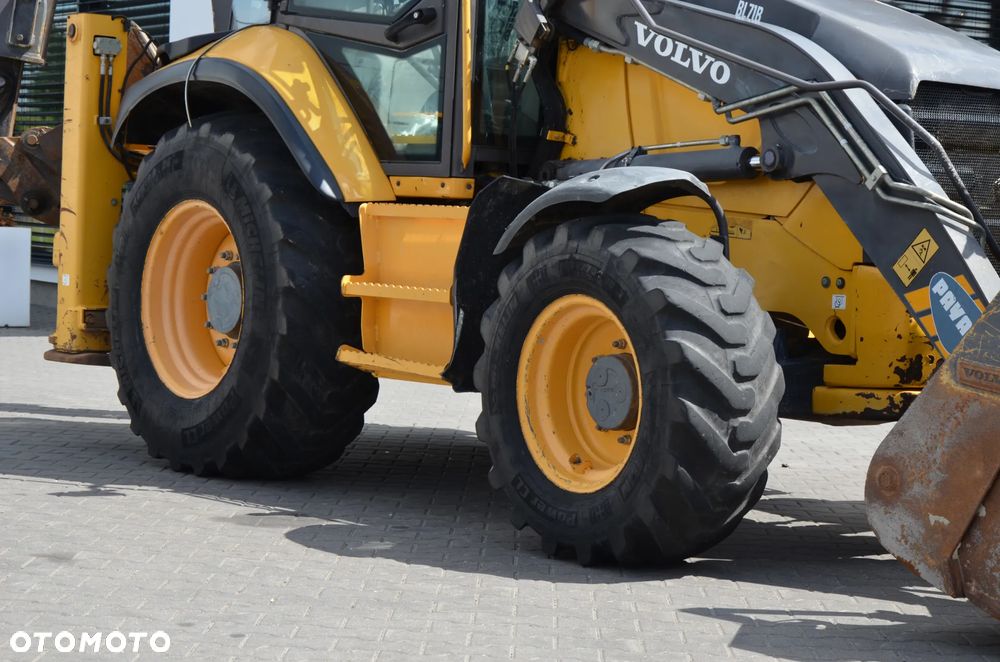 Volvo BL 71 B 2013r / 6086 mth / JOYSTICK / KLIMA / SZYBKOZŁĄCZE / DWUKIERUNKOWA INSTALACJA / 20" / 6964 - 9