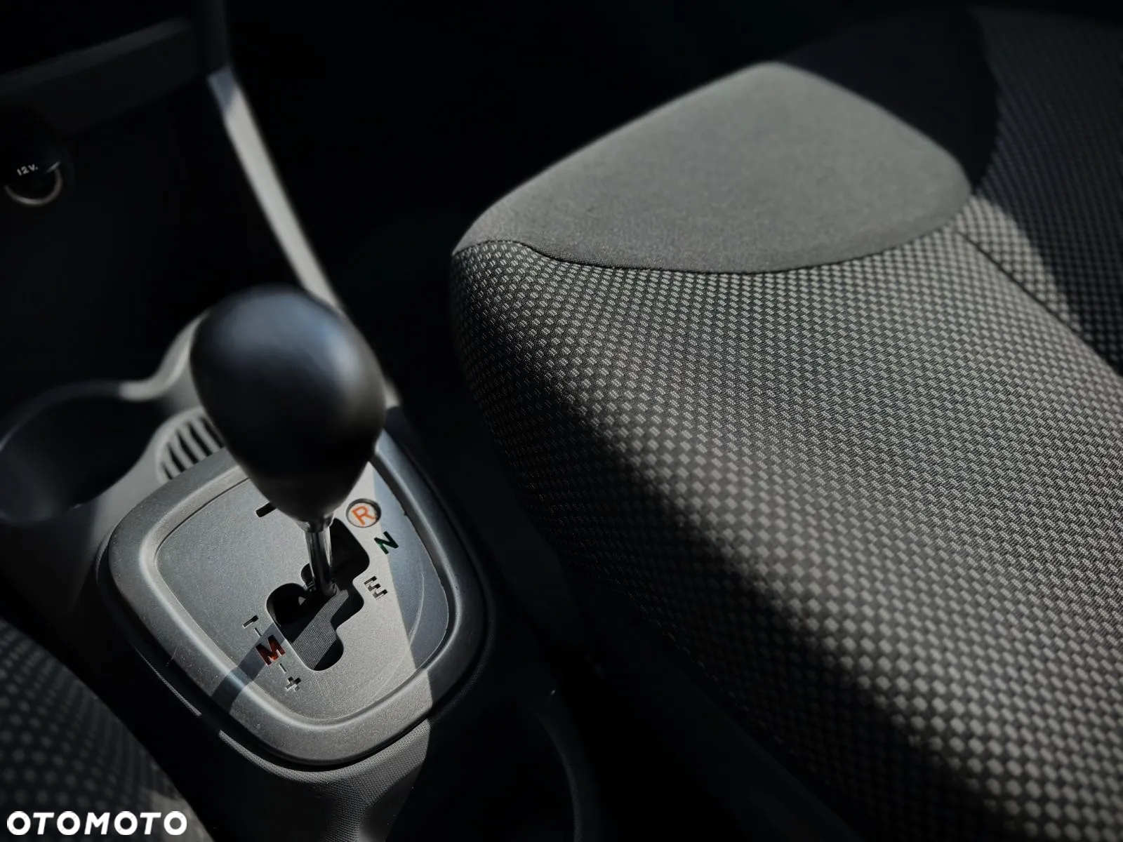 Toyota Aygo 1.0 VVT-i Luna A/C MM - 17