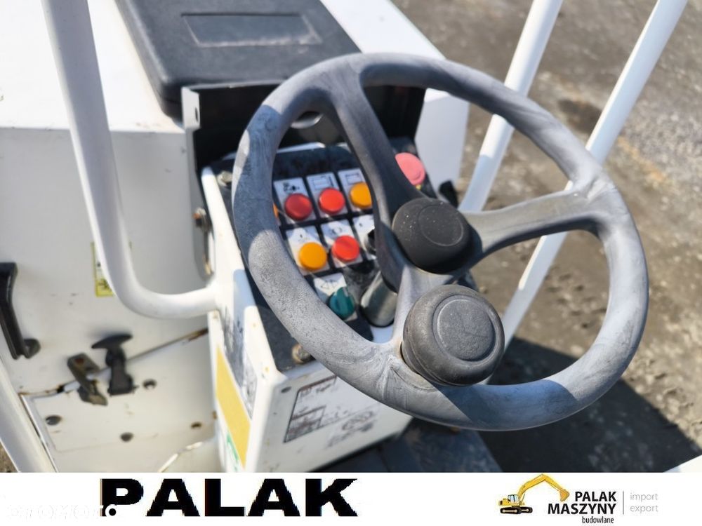 Bomag Walec drogowy BOMAG BW 100   ,  2010 rok - 11