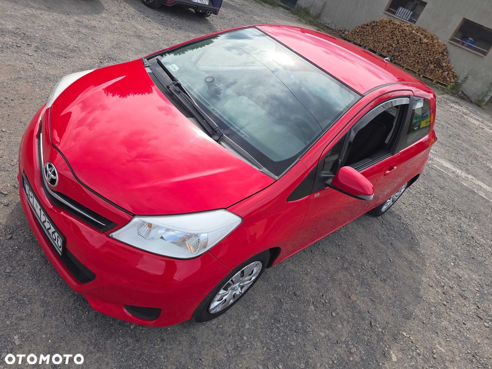 Toyota Yaris - 1