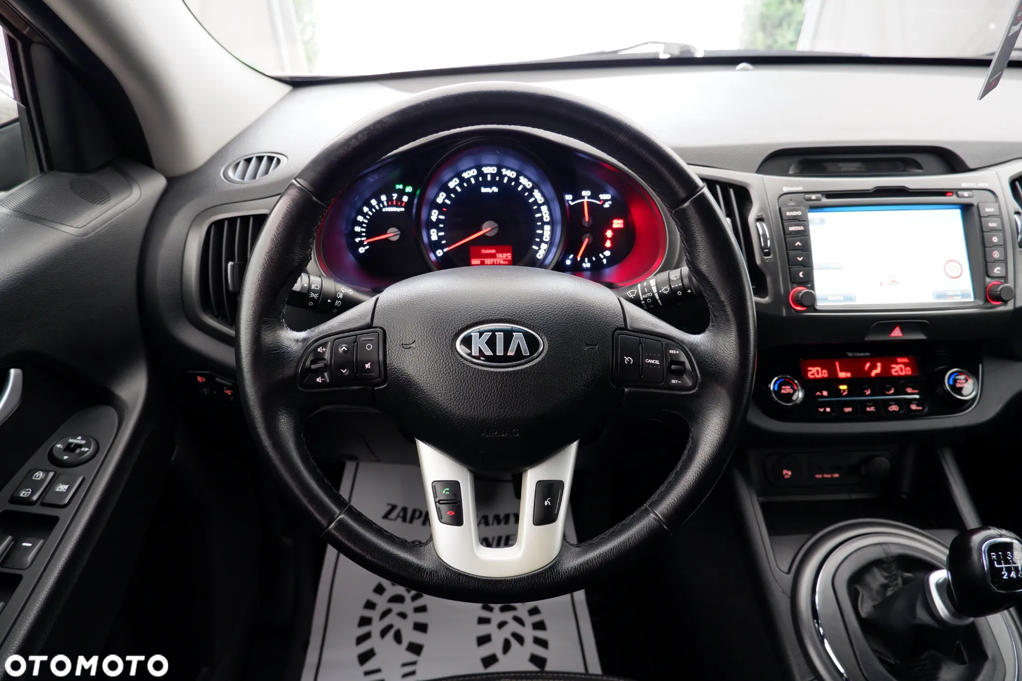 Kia Sportage - 16