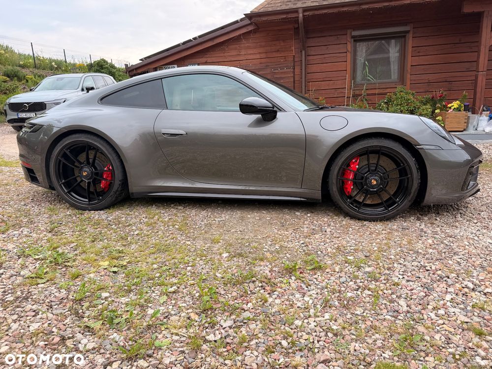 Porsche 911 - 4