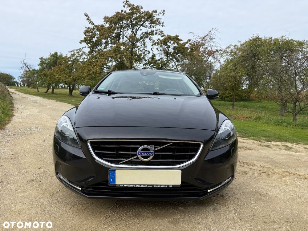 Volvo V40 2013 photo 3
