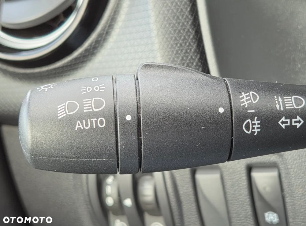 Renault Clio Energy TCe 90 Start & Stop Intens - 24