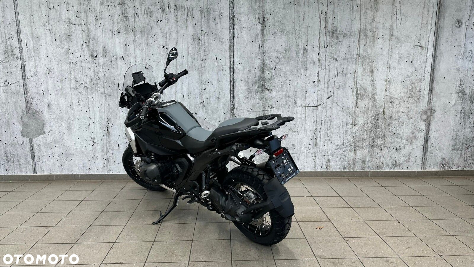BMW R - 7