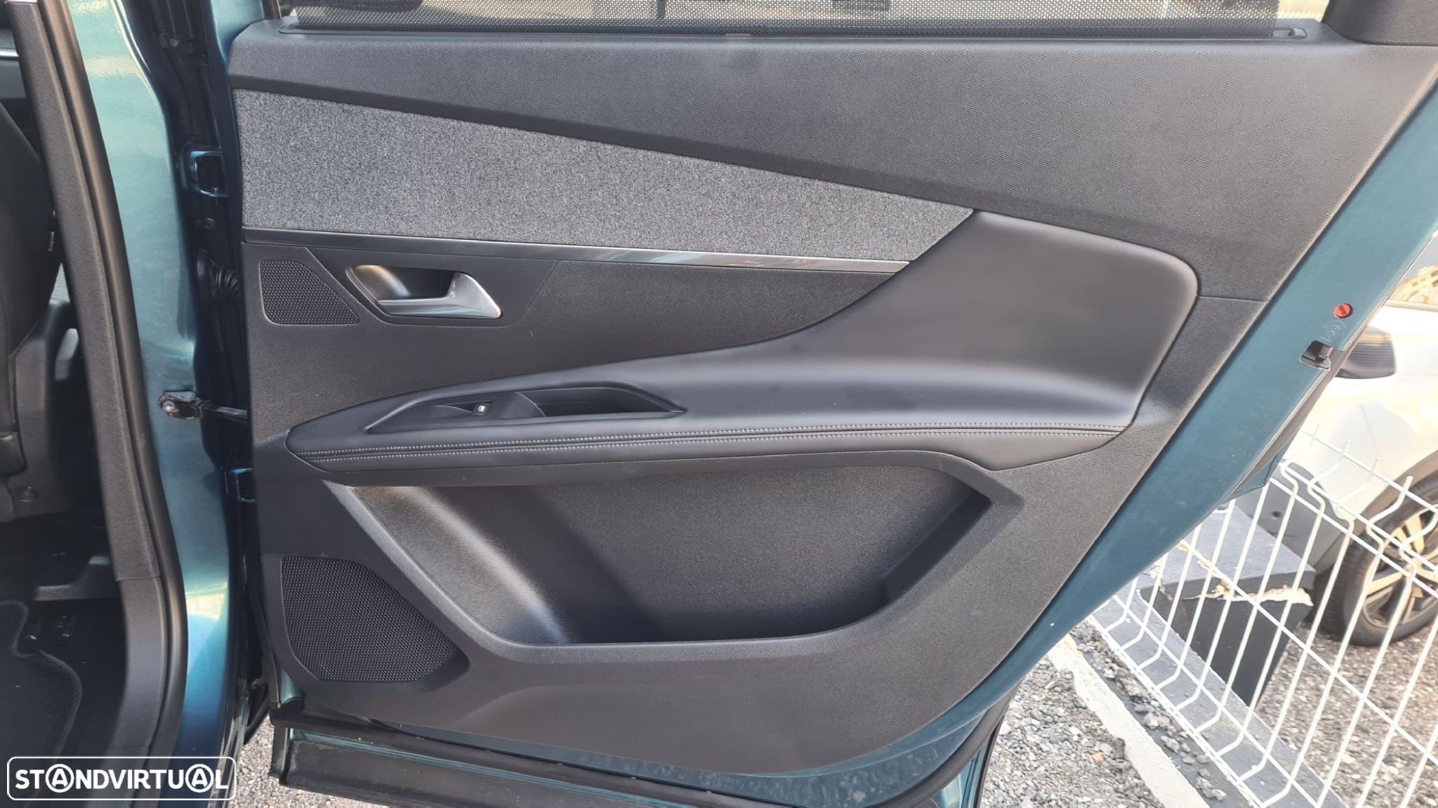 Peugeot 5008 1.6 BlueHDi Allure EAT6 J18 - 47