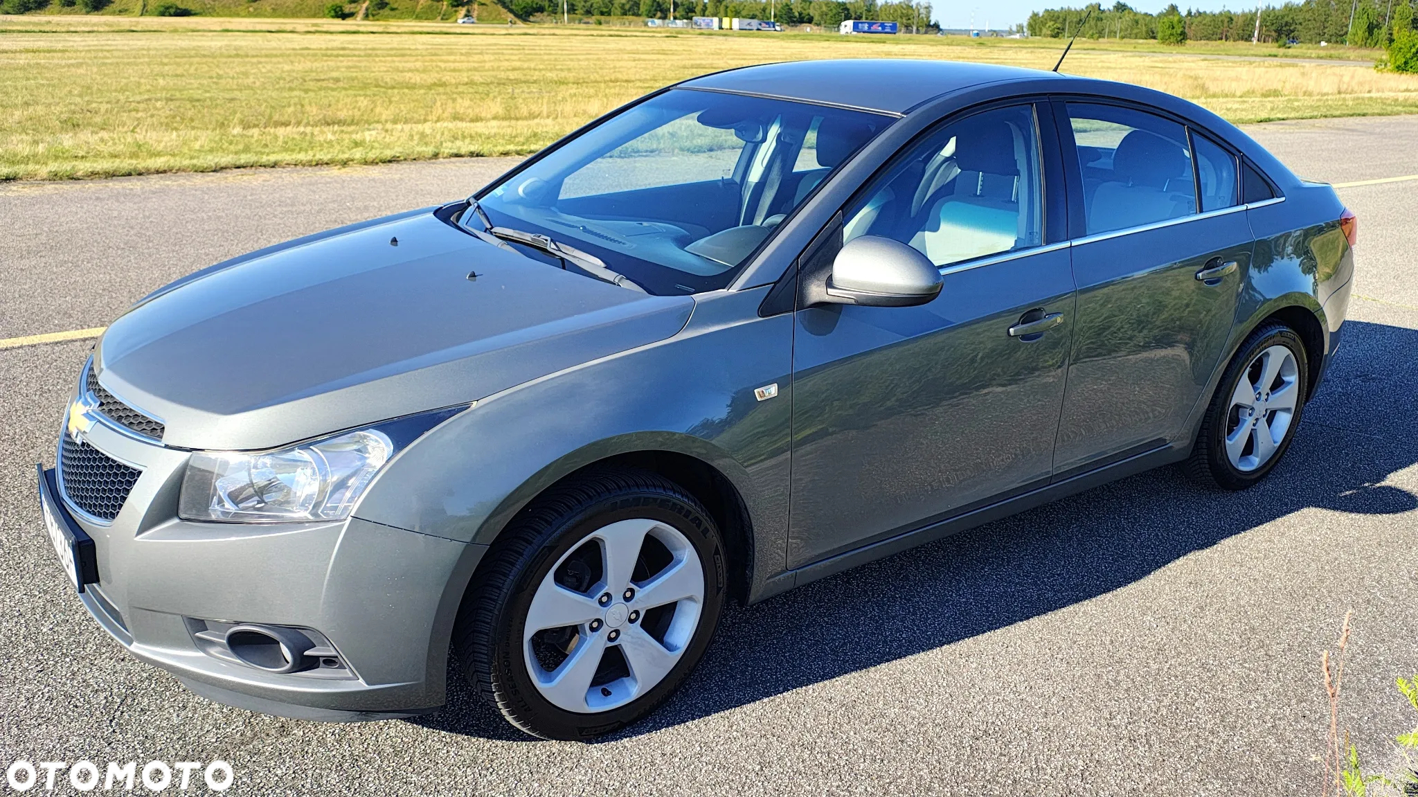Chevrolet Cruze 1.8 LT - 9