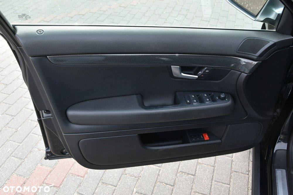 Audi S4 Limousine - 18