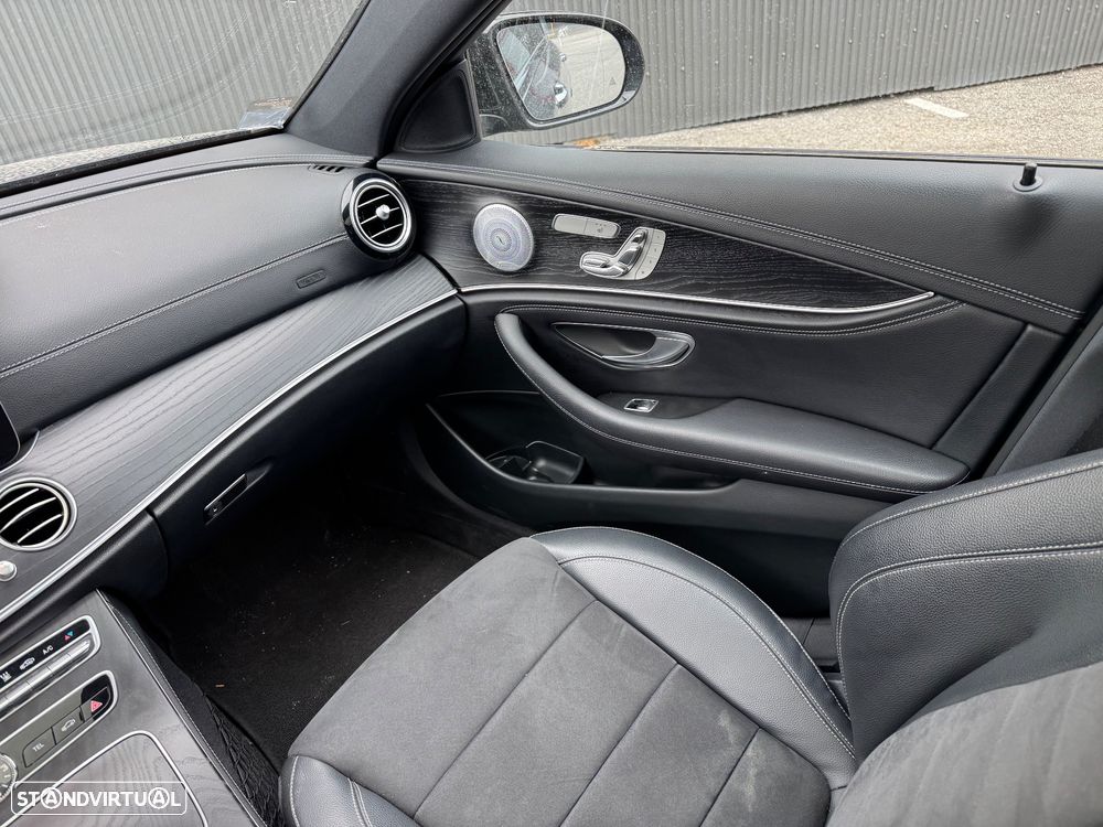 Mercedes-Benz E 300 de AMG Line - 15