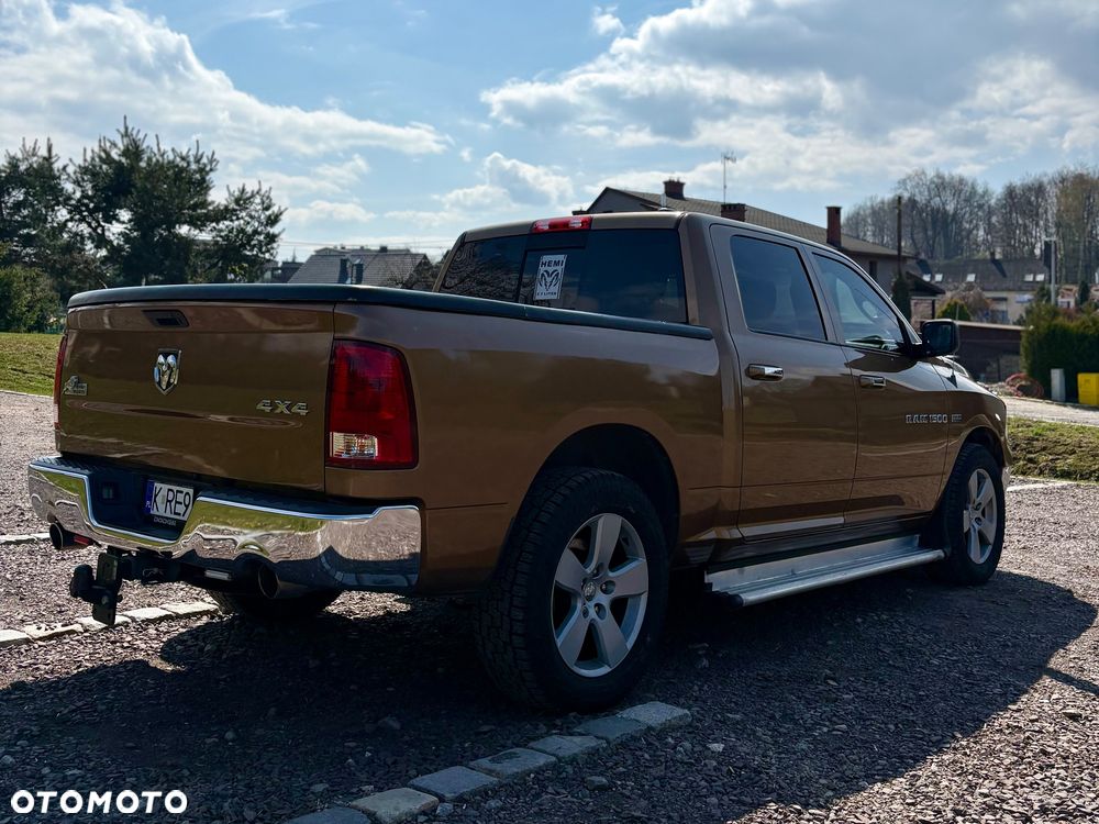 Dodge RAM - 6