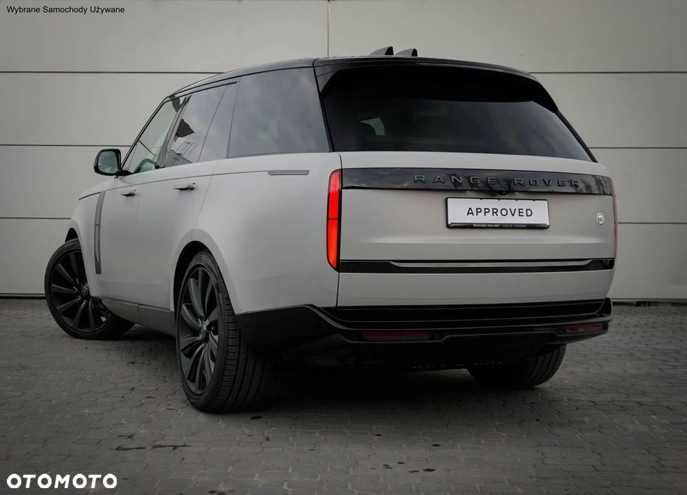 Land Rover Range Rover 4.4 V8 P615 mHEV LWB SV - 3