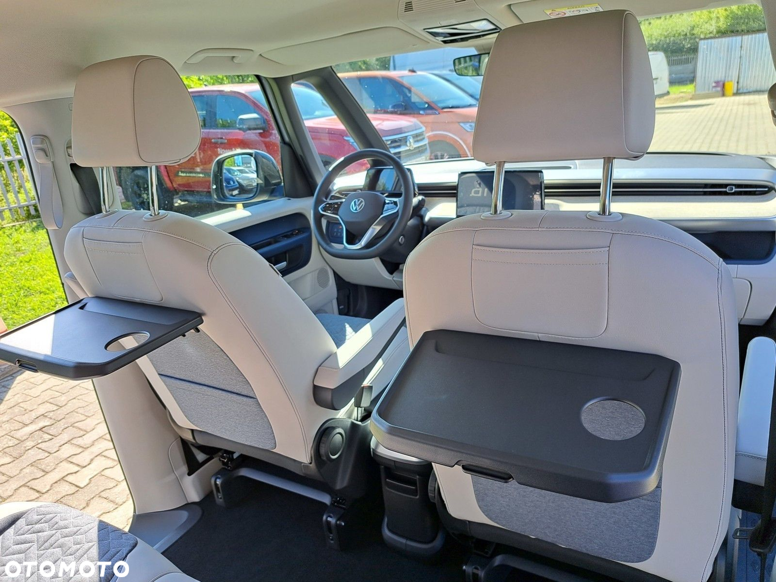 Volkswagen ID. Buzz 150 kW (204 PS) / skrzynia biegów: automatyczna 1 biegowa rozstaw osi: 2988 mm - 35