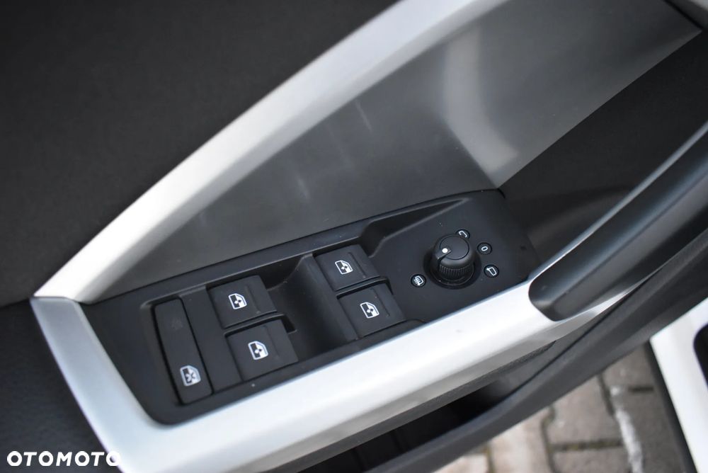 Audi Q3 35 TFSI S tronic - 24