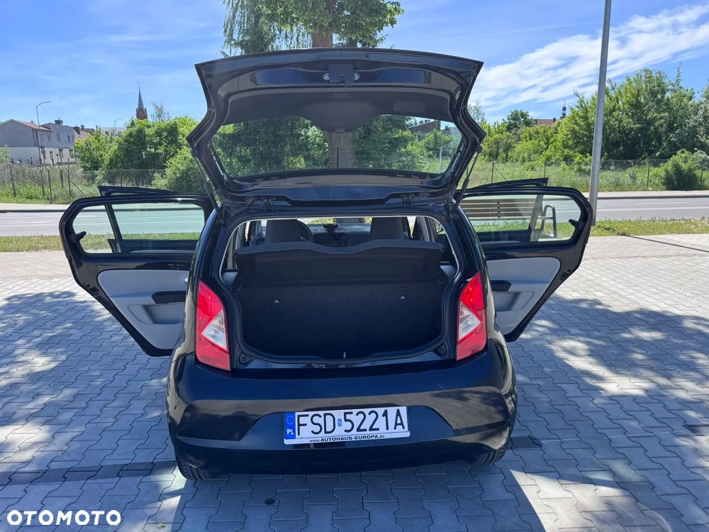Seat Mii 1.0 Ecomotive by Cosmopolitan - 13