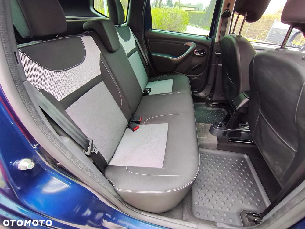 Dacia Duster 1.6 SCe Laureate S&S - 19