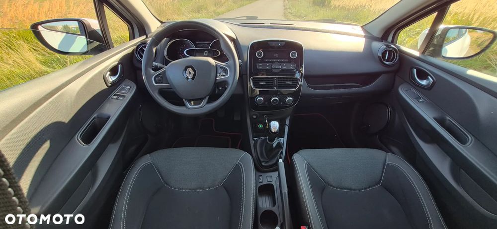 Renault Clio TCe 90 Limited - 12