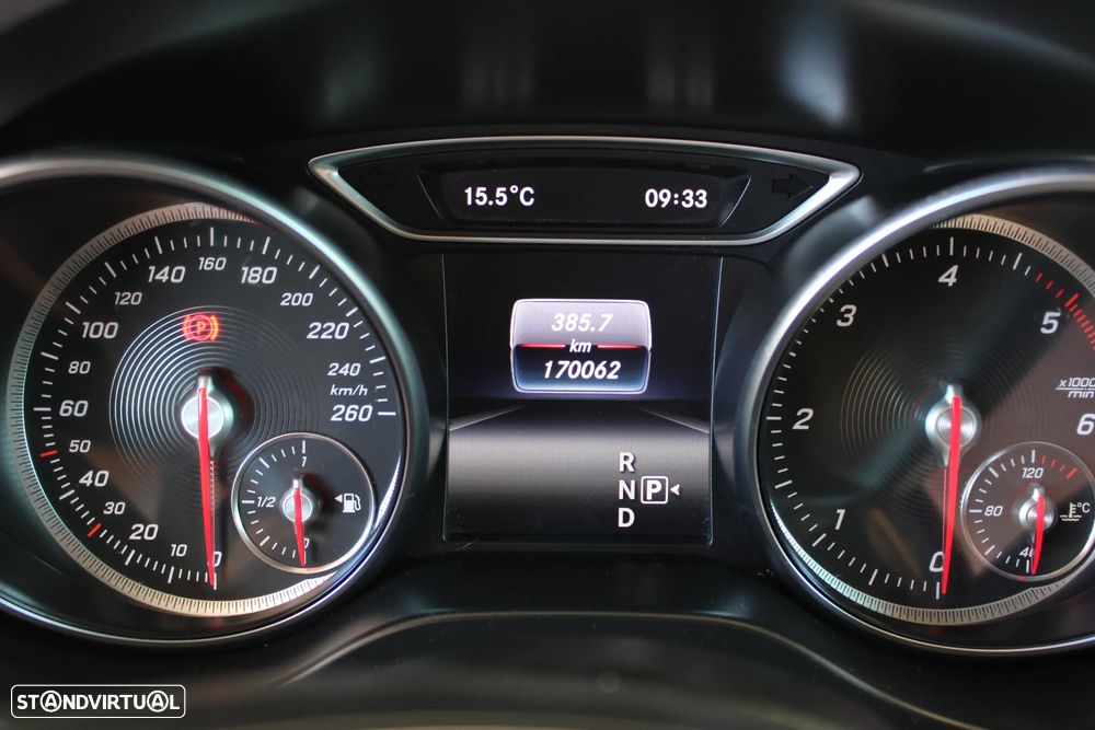 Mercedes-Benz GLA 220 d - 12