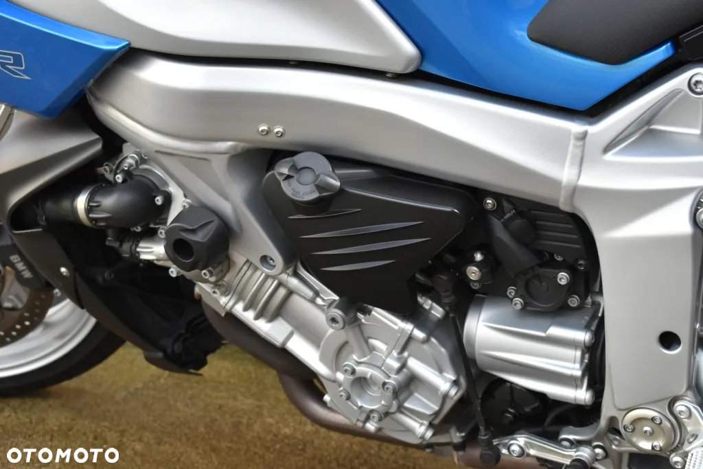 BMW K - 19