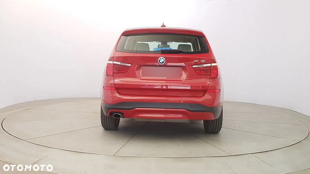 BMW X3 xDrive20i Advantage - 6