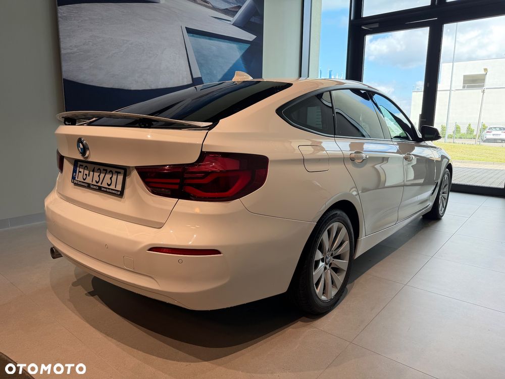 BMW 3GT 318d - 4