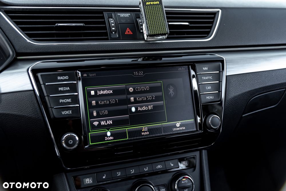 Skoda Superb 2.0 TDI 4x4 DSG Style - 33