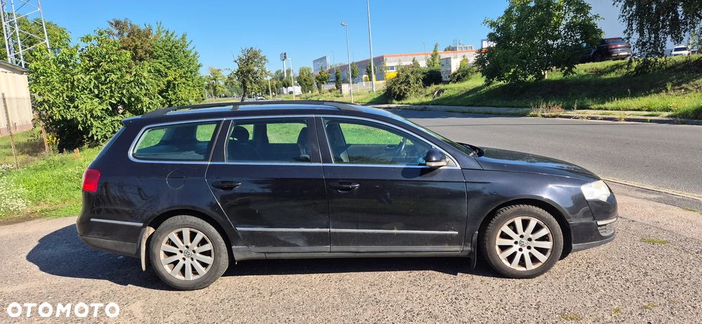 Volkswagen Passat 2.0 TDI Highline - 2