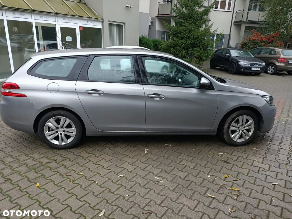 Peugeot 308 SW 1.2 PureTech Active S&S - 2