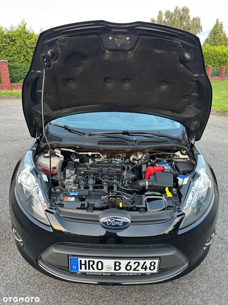 Ford Fiesta 1.25 Ambiente EU5 - 11