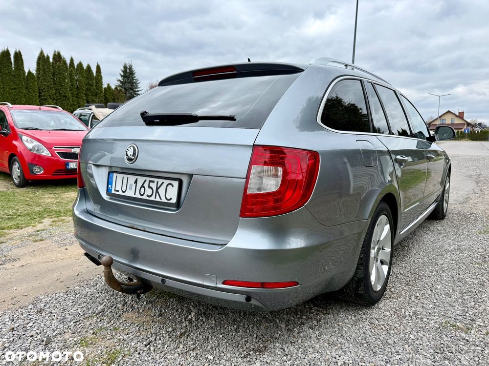 Skoda Superb 1.8 TSI FAMILY - 4