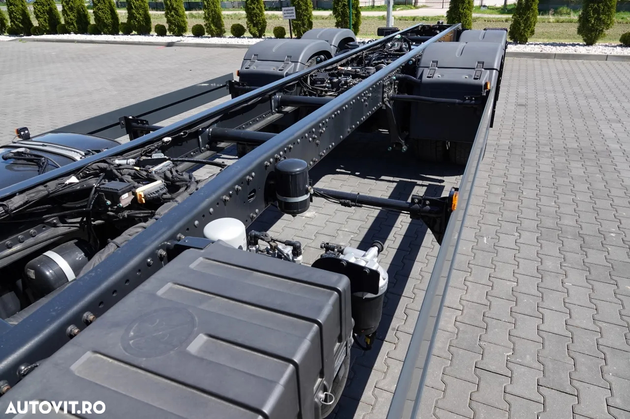 MAN TGX 26.520 / 6x2 / ȘASIU L 9.1M / PUNȚĂ RIDICATĂ / DIRECȚIE / PENTRU CONSTRUCȚII / NOU-NOUȚ - 7