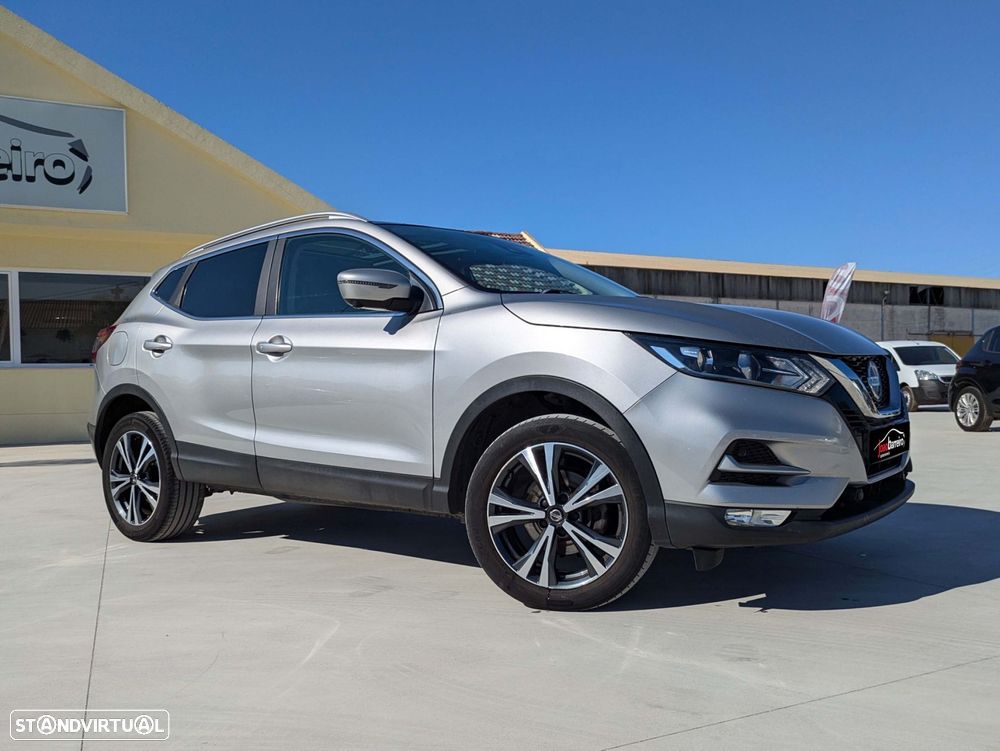 Nissan Qashqai 1.5 dCi N-Connecta J18 - 2