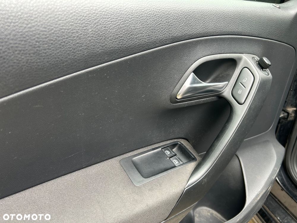 Volkswagen Polo - 10