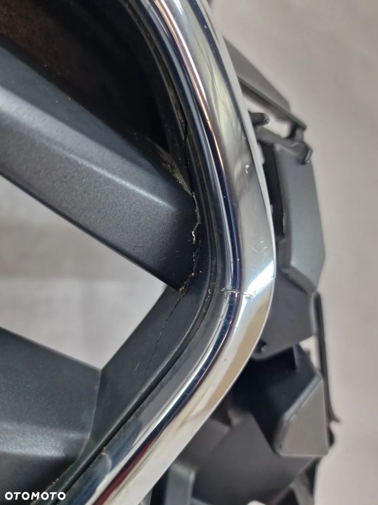 AUDI A3 8V0 / 8V3 / 8V 12- ATRAPA / GRILL PRZEDNI PRZÓD , NR 8V3853651 , NR AUKCJI GL743 - 14