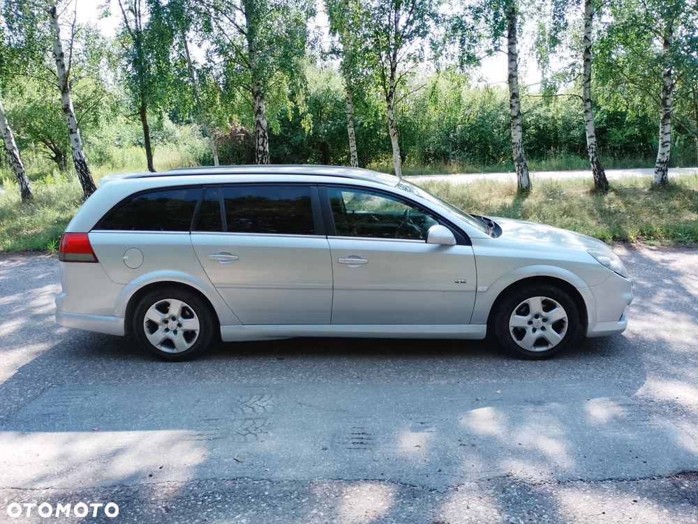 Opel Vectra 2.0 T Sport - 23