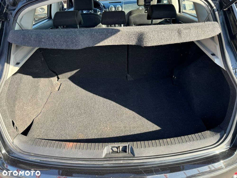 Nissan Qashqai - 25