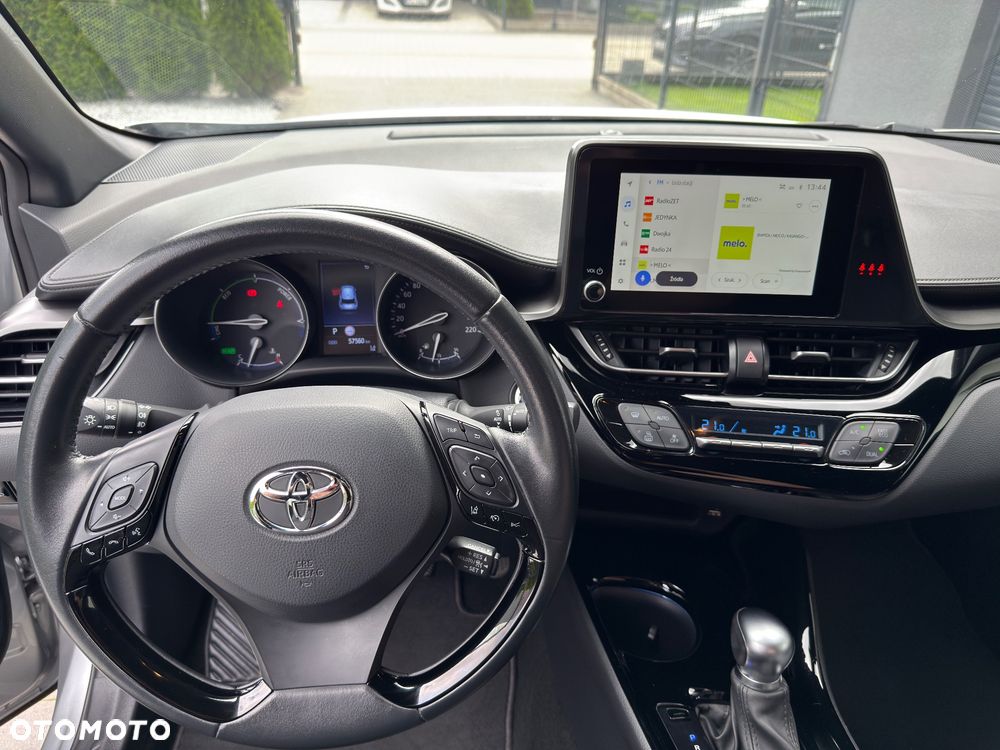 Toyota C-HR - 11