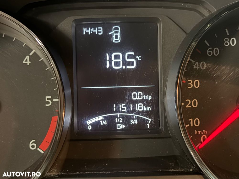 Volkswagen Polo - 7