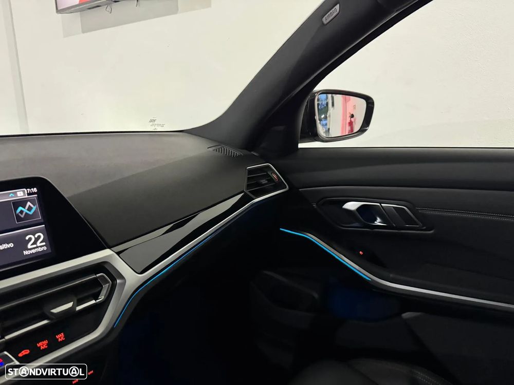 BMW 330 e Pack M Auto - 17