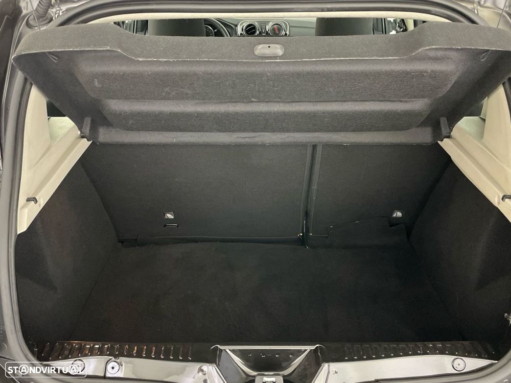 Dacia Sandero 0.9 TCe SL Adventure - 13