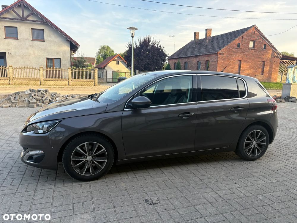Peugeot 308 BlueHDi FAP 150 Stop&Start Automatik Allure - 4