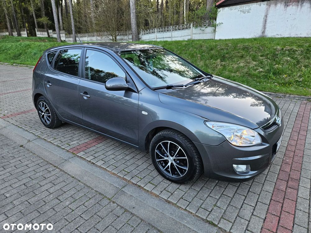 Hyundai i30 1.6 blue Classic - 1