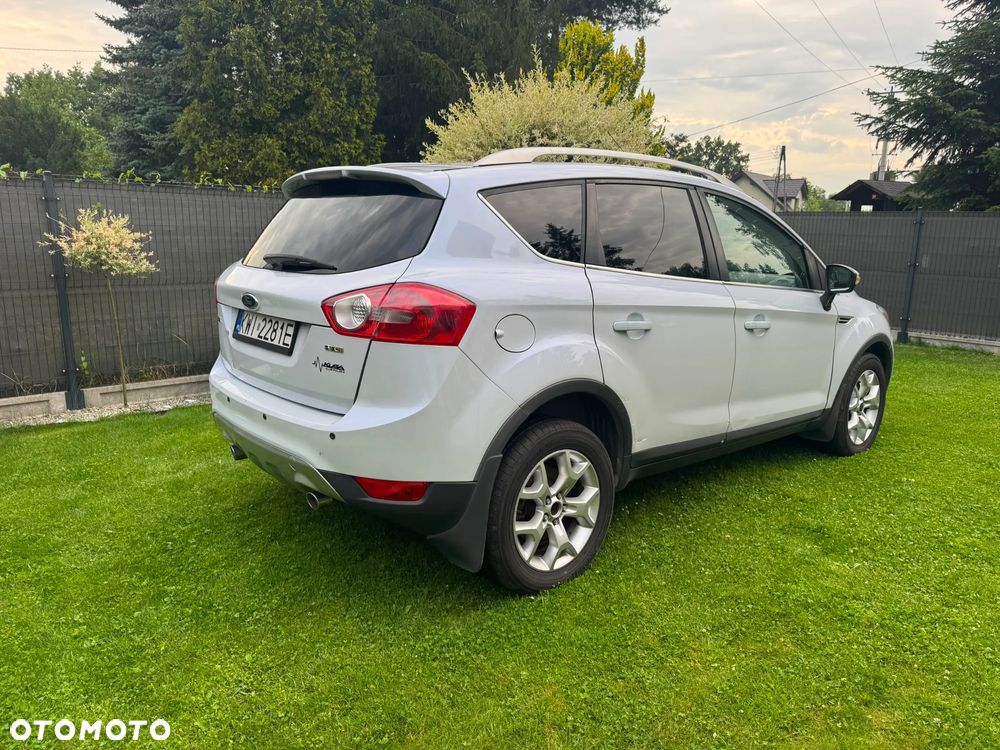 Ford Kuga 2.0 TDCi Titanium - 2
