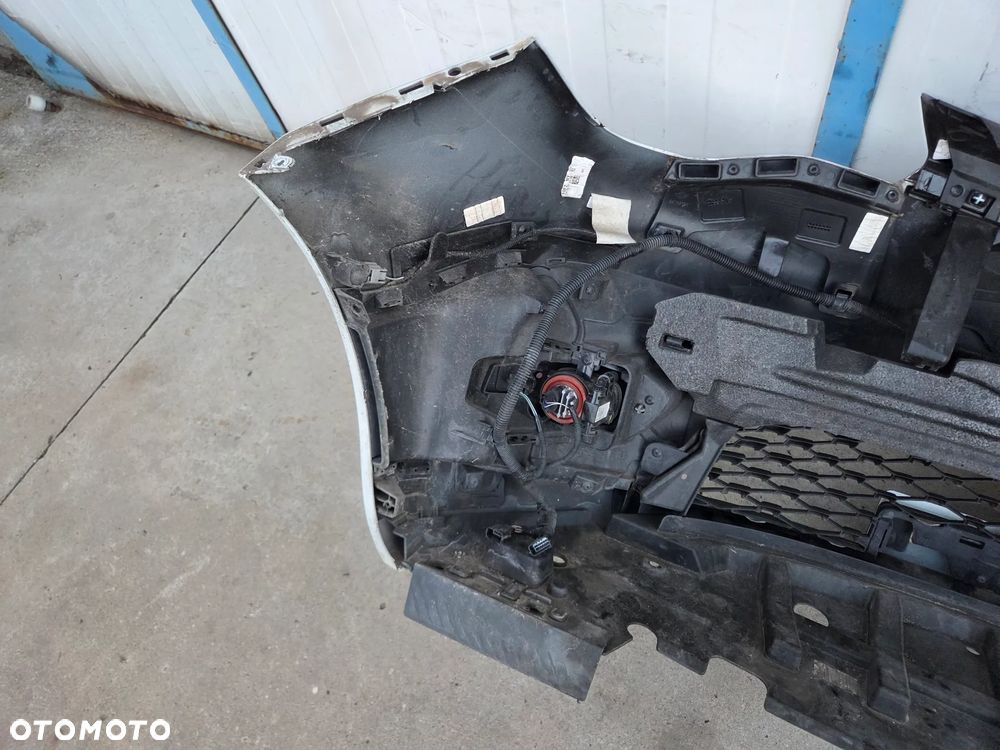 Zderzak przedni Renault Zoe LIFT PDC - 12