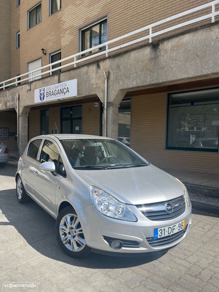 Opel Corsa - 2
