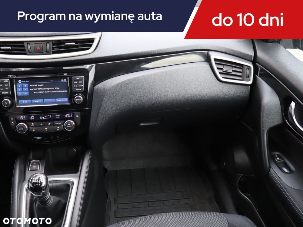 Nissan Qashqai - 10