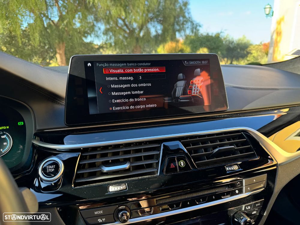 BMW 530 e iPerformance Pack M - 21