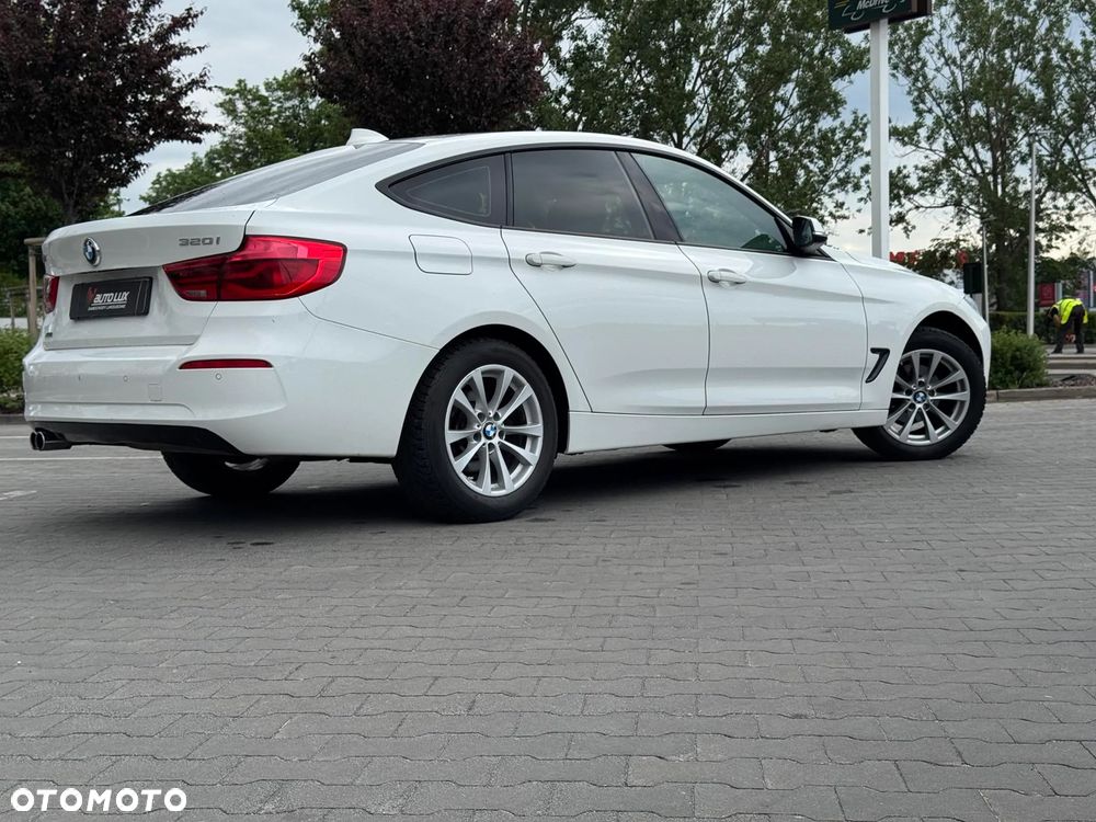 BMW 3GT 320i xDrive - 7