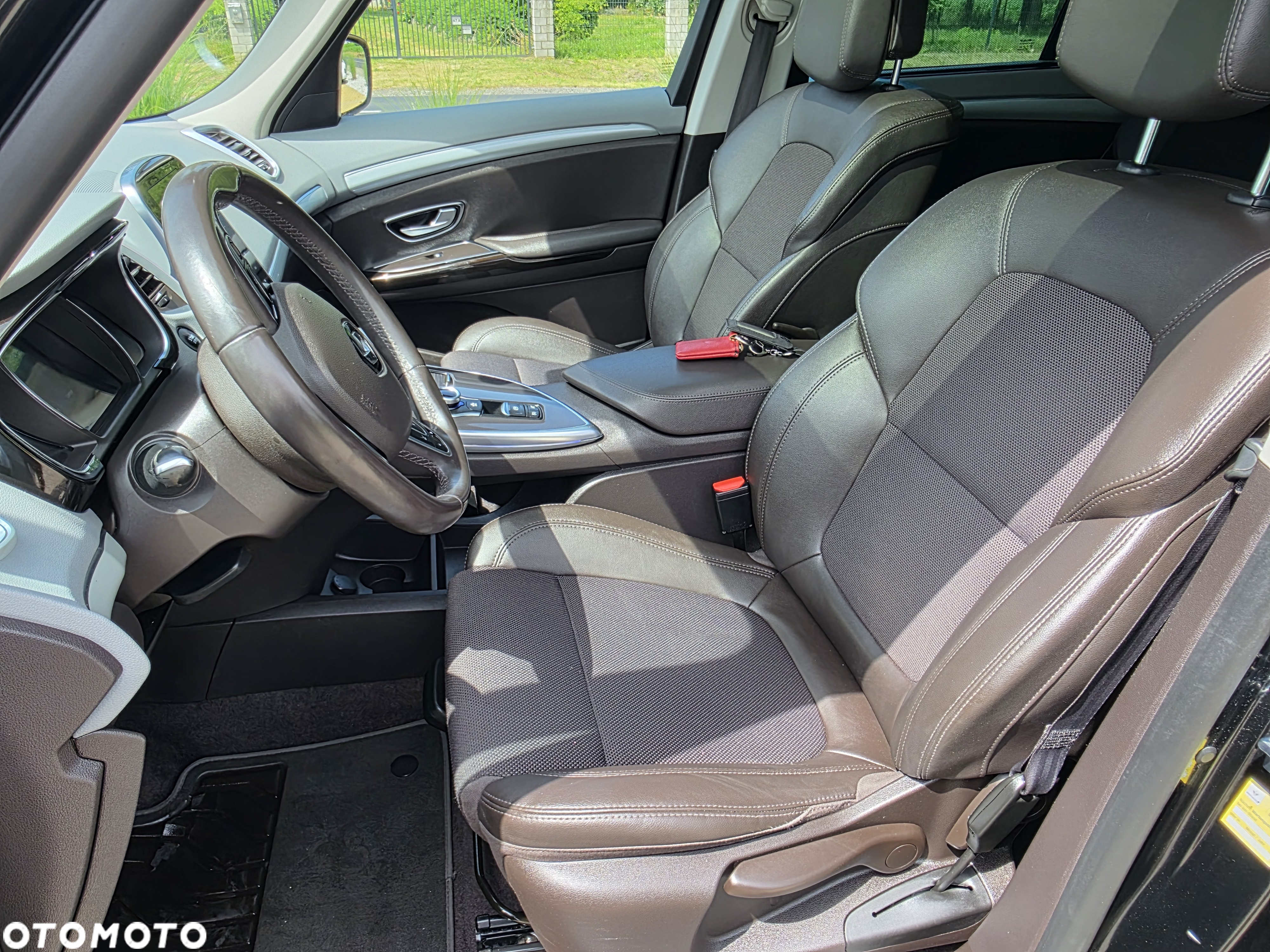 Renault Espace 1.6 dCi Energy SL Techno EDC 7 os - 27
