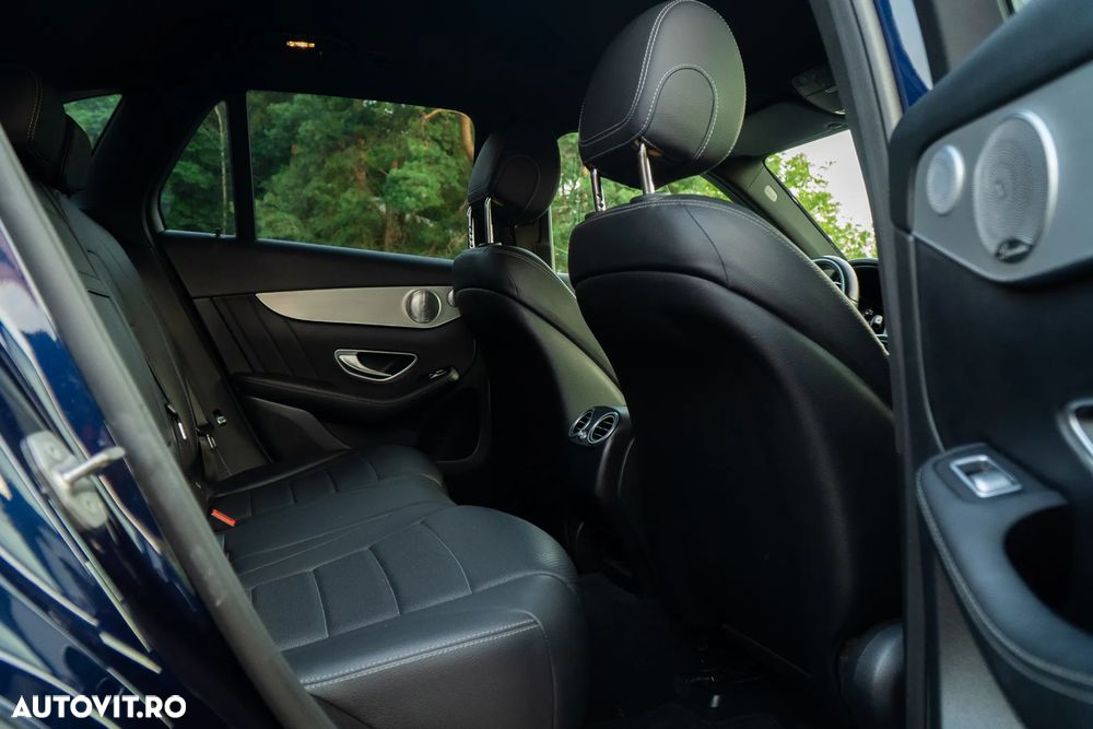 Mercedes-Benz GLC 220 d 4Matic 9G-TRONIC AMG Line - 11